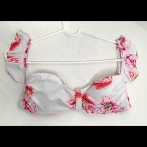 Cupshe White & Pink Ruffle Strap Knotted Swim Top M